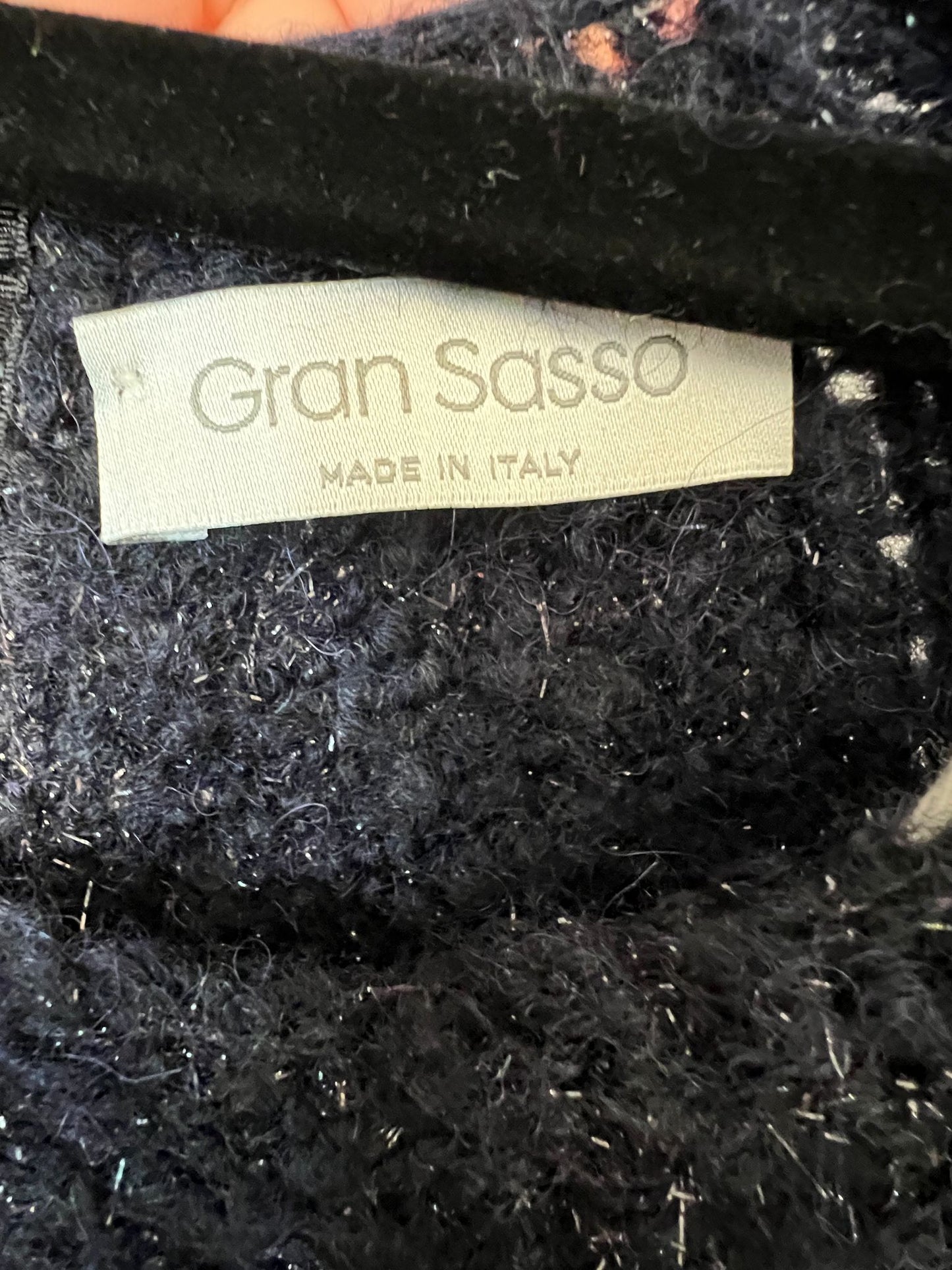 Pulli mit Reissverschluss hinten