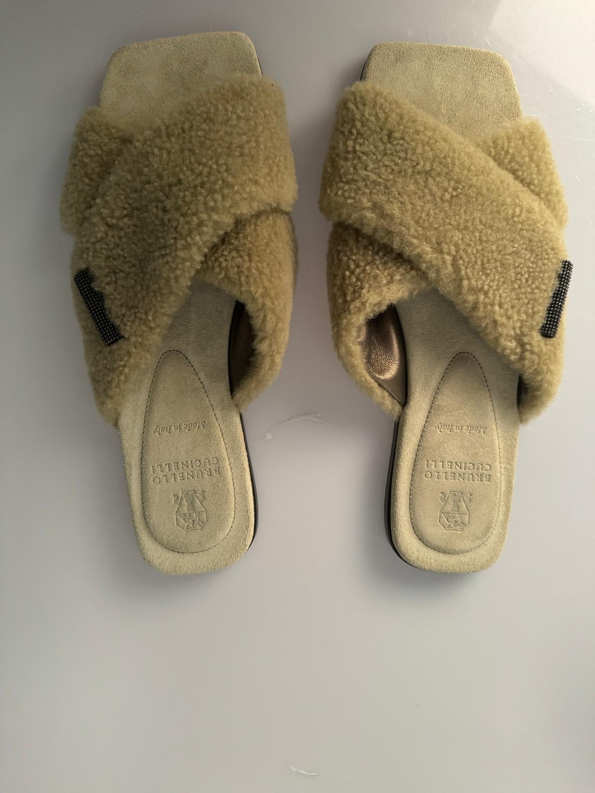 Slippers