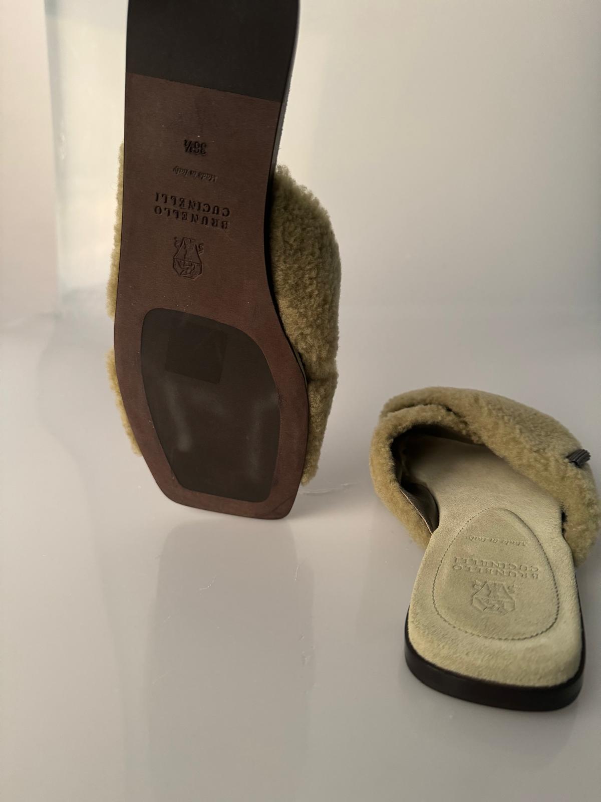 Slippers