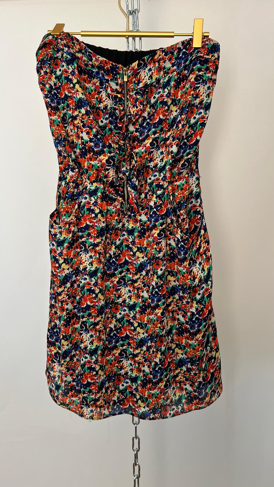 Kleid
