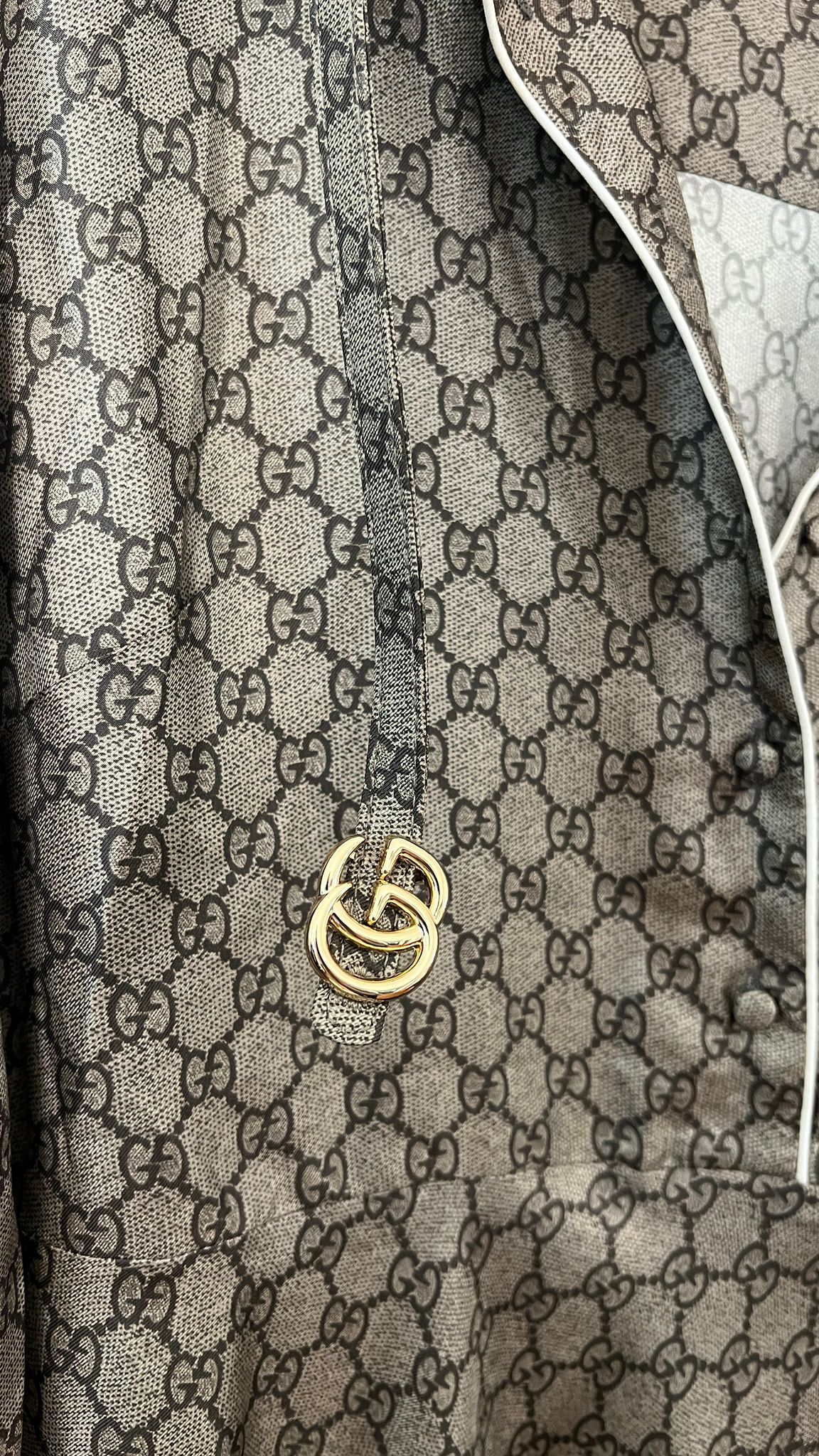Kleid mit Gürtel