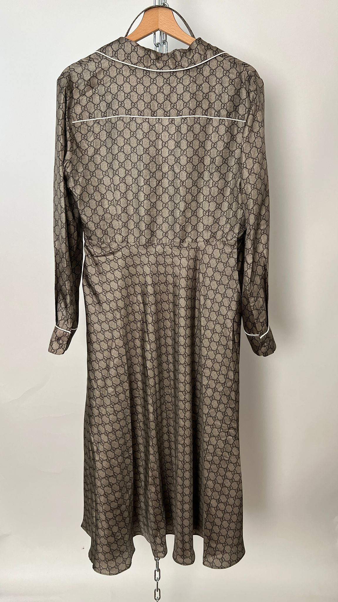 Kleid mit Gürtel