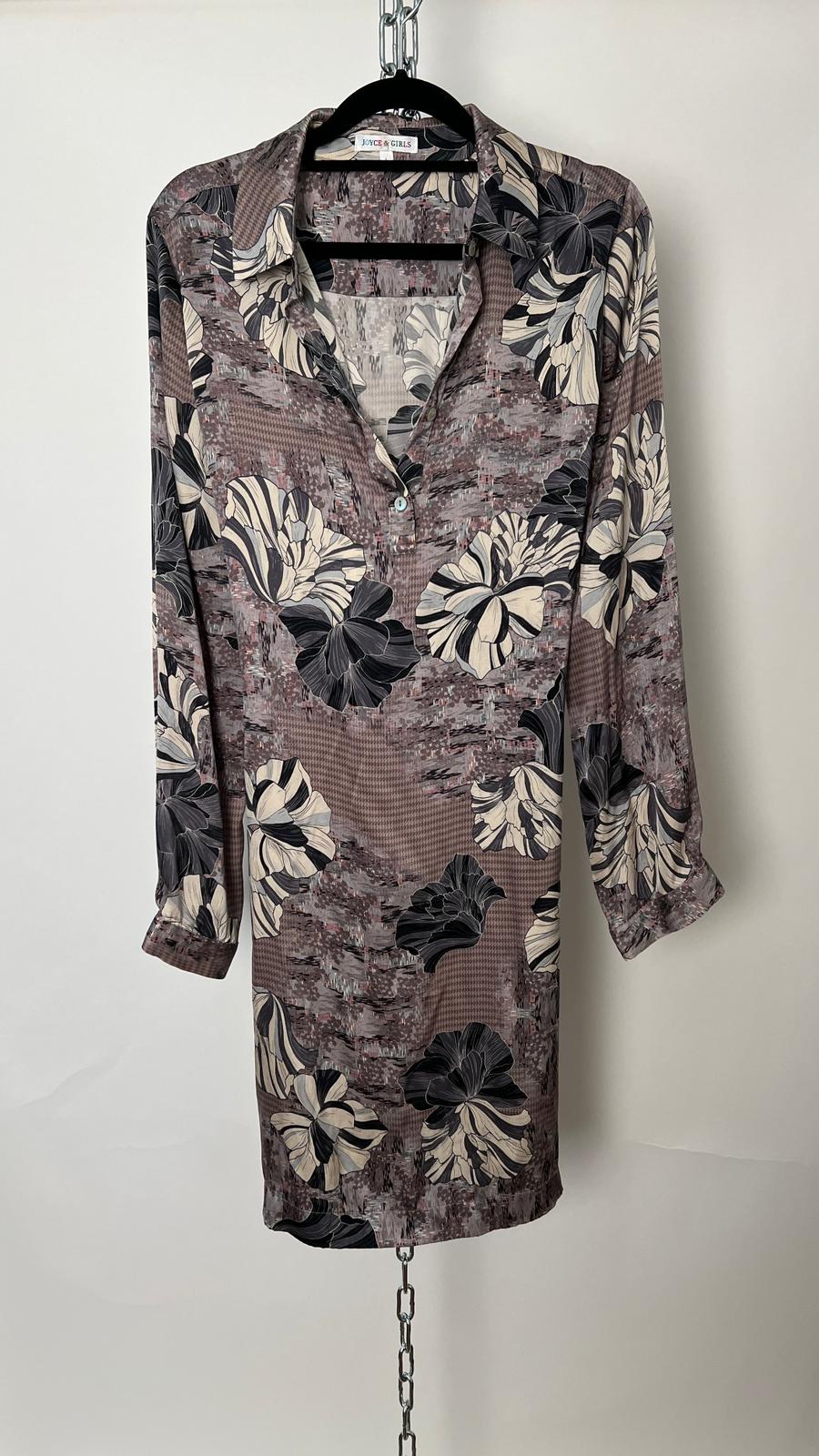 Kleid