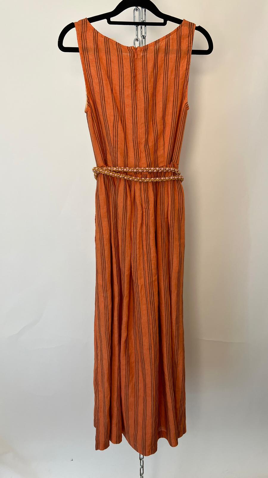 Kleid mit Gürtel