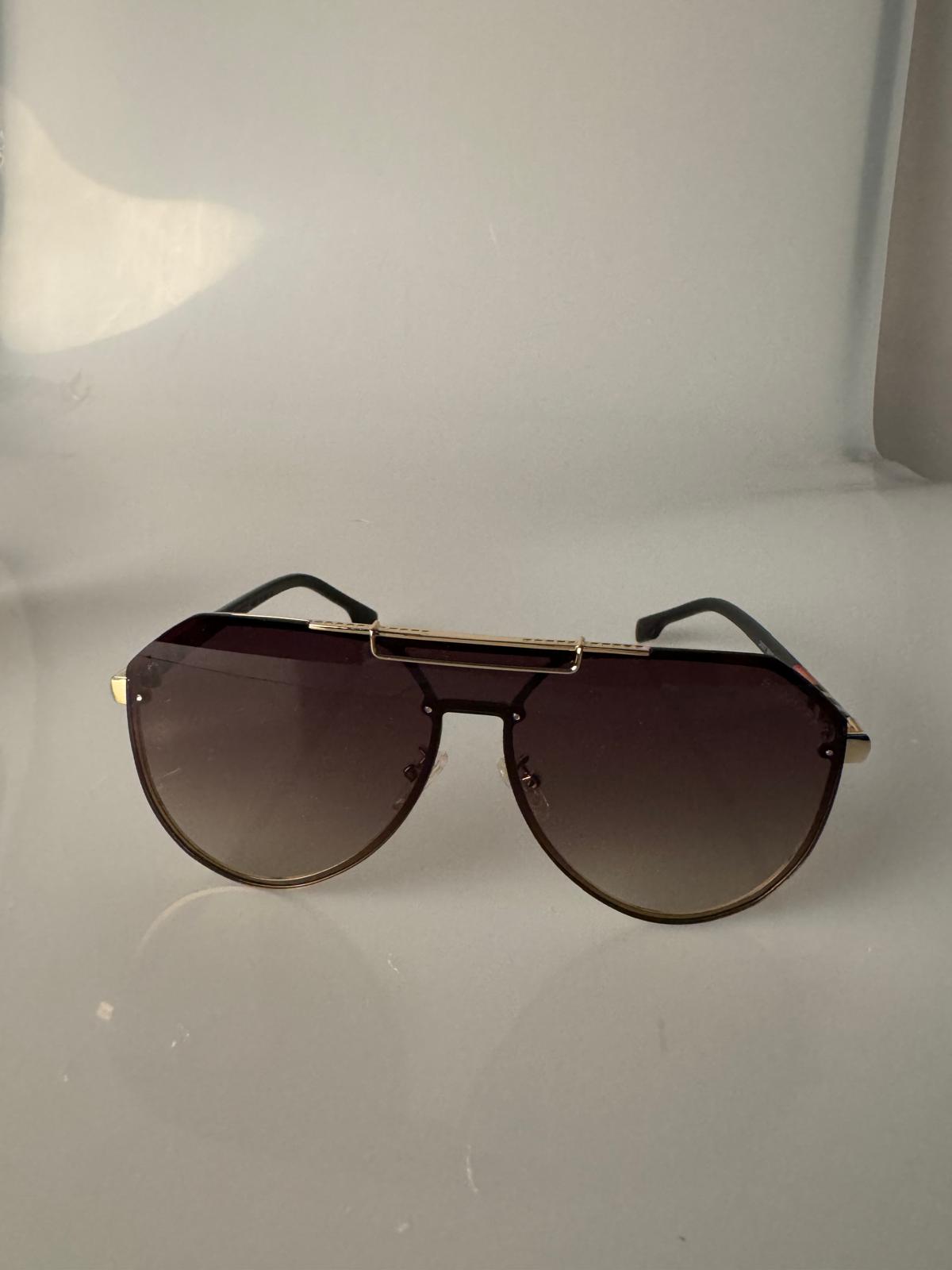 Sonnenbrille