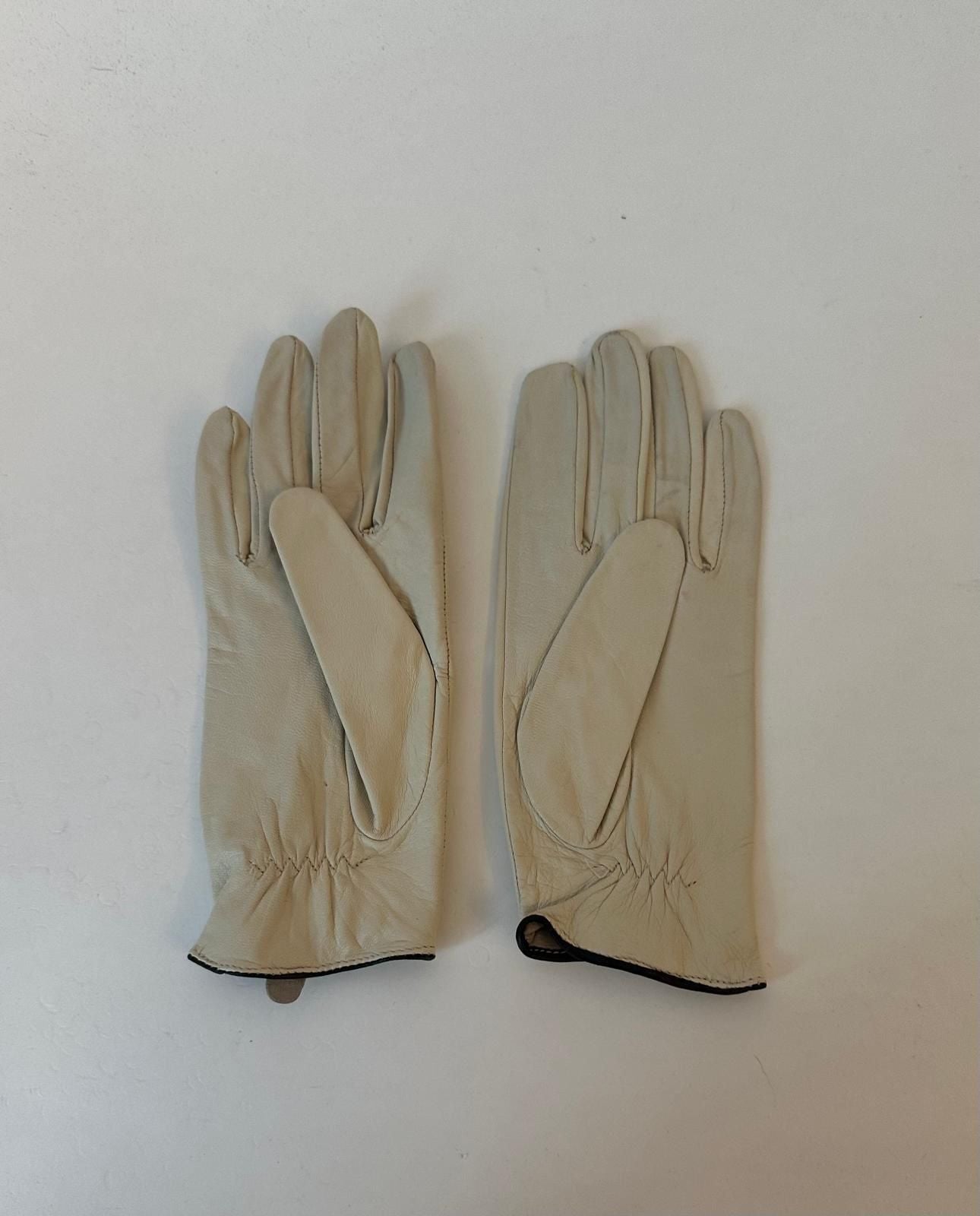Handschuhe