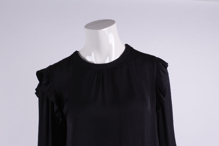 Kleid kurz, lange Ärmel