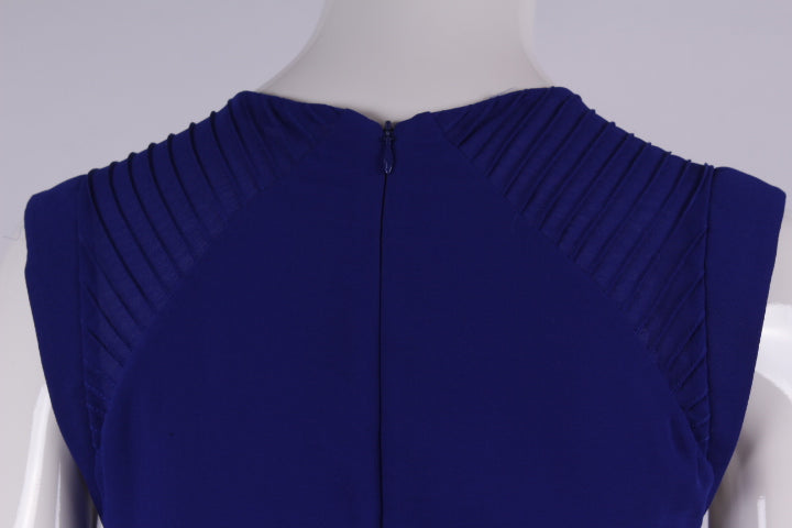 Kleid kurz ohne Ärmel