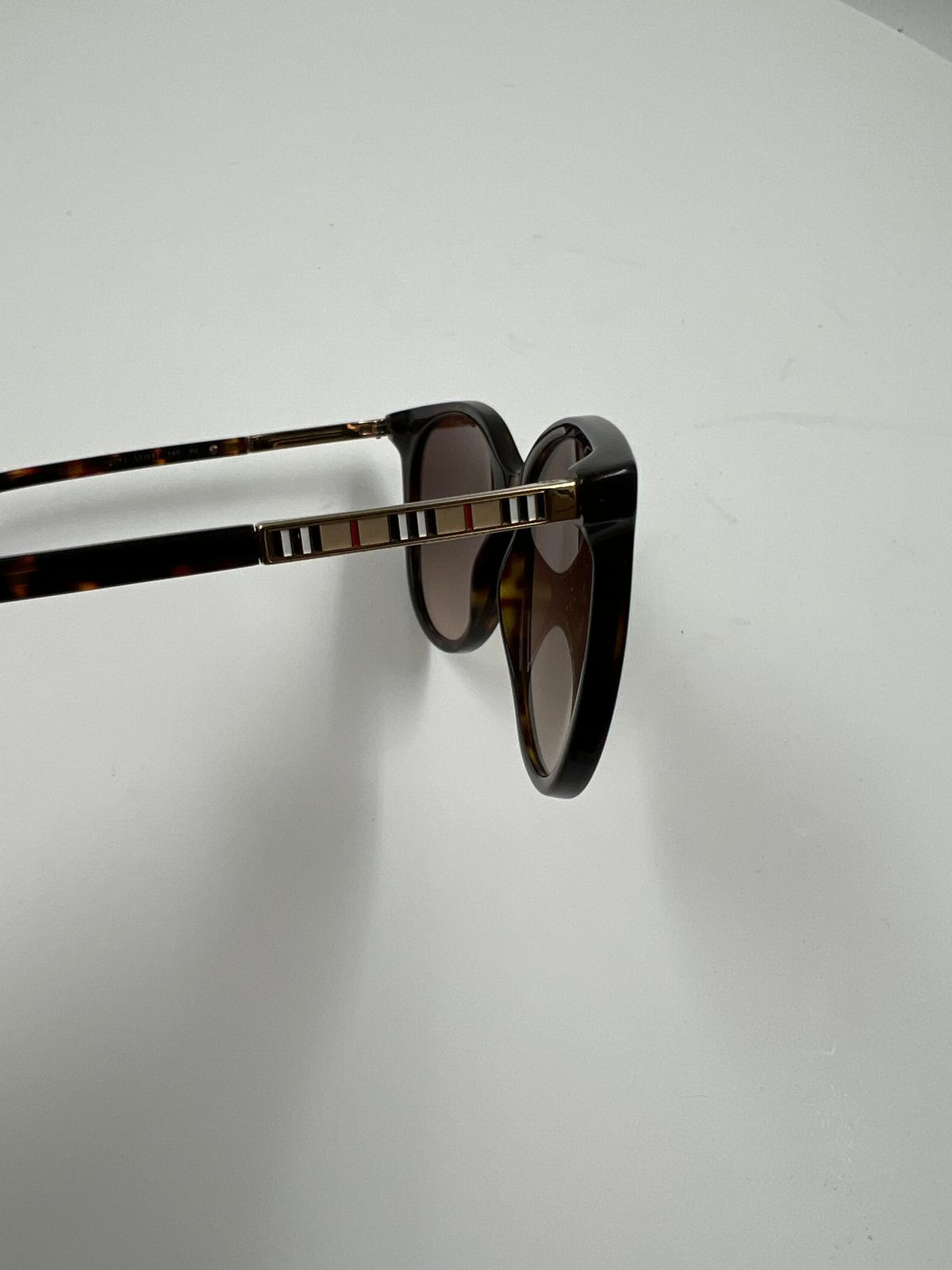 Sonnenbrille