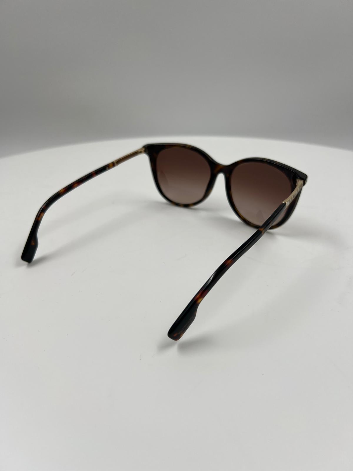 Sonnenbrille