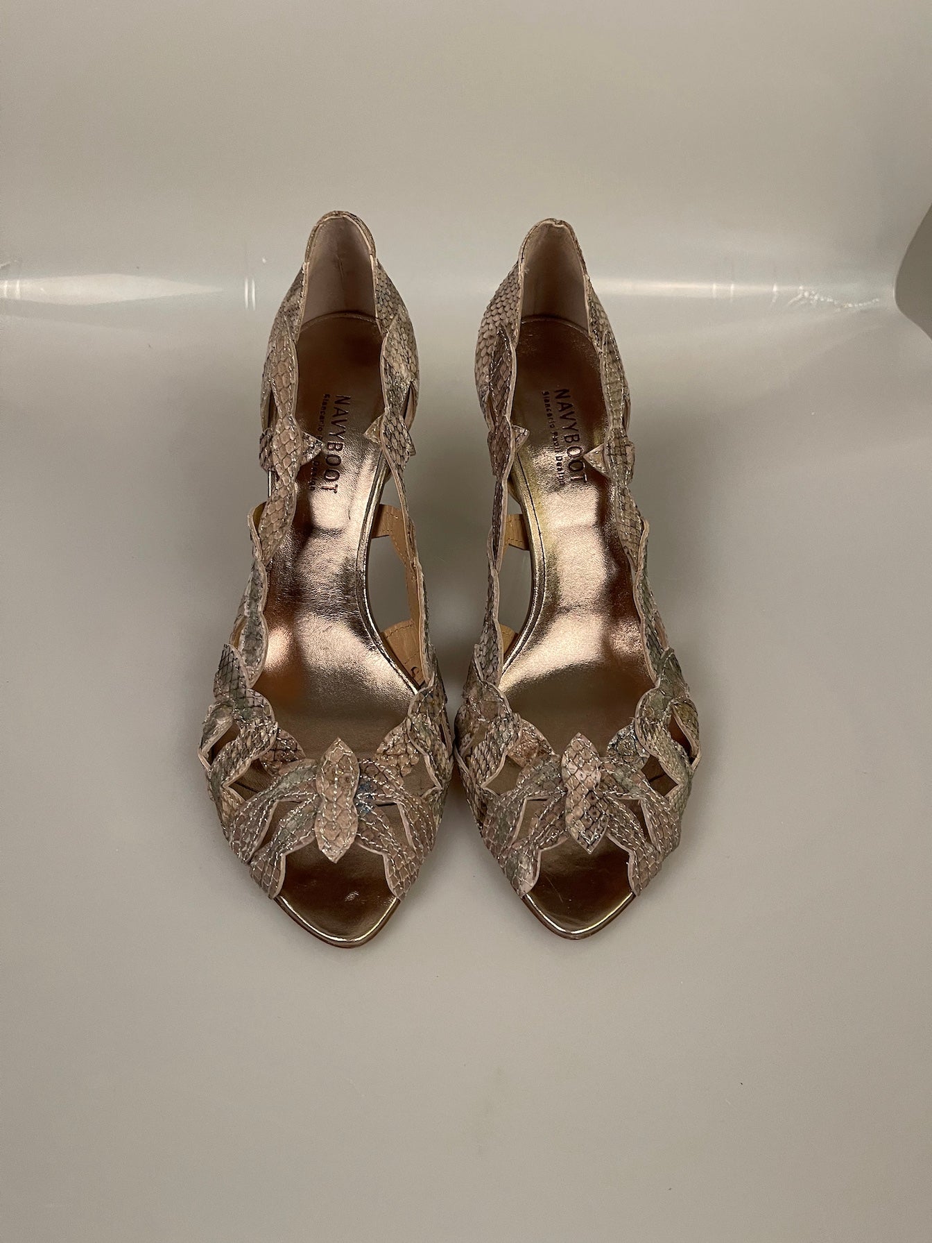 Peep-Toe Pumps