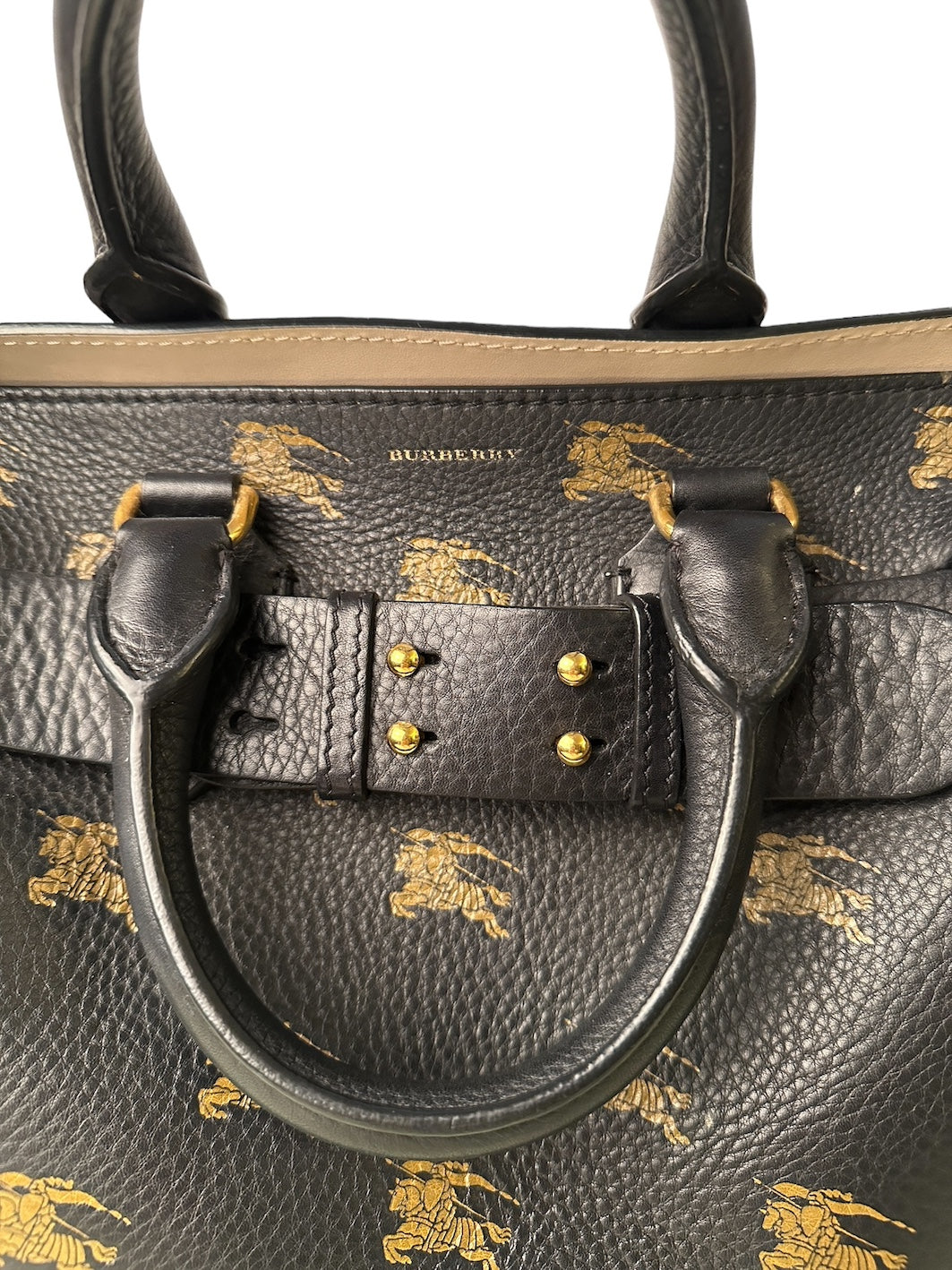 Handtasche