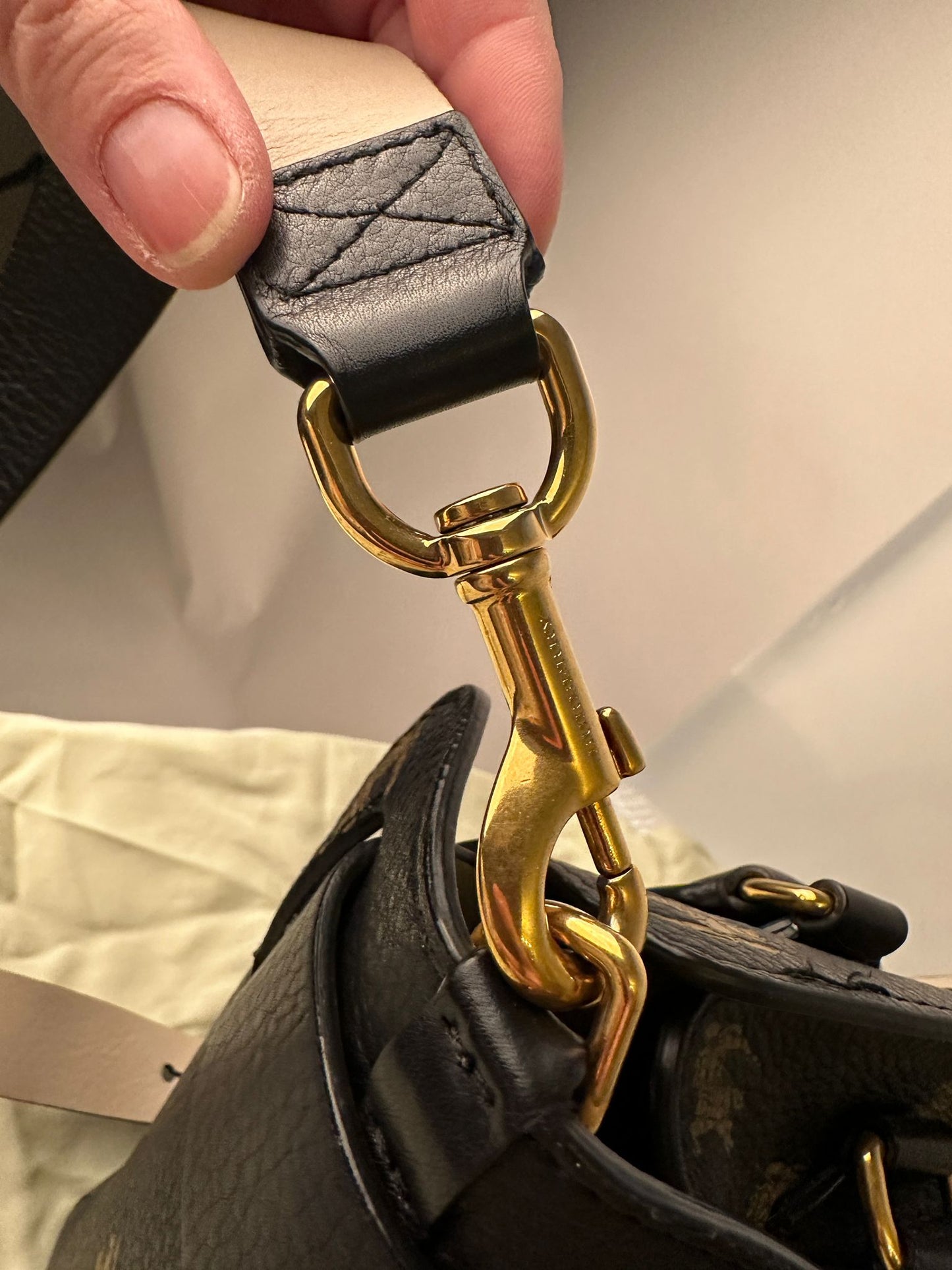Handtasche