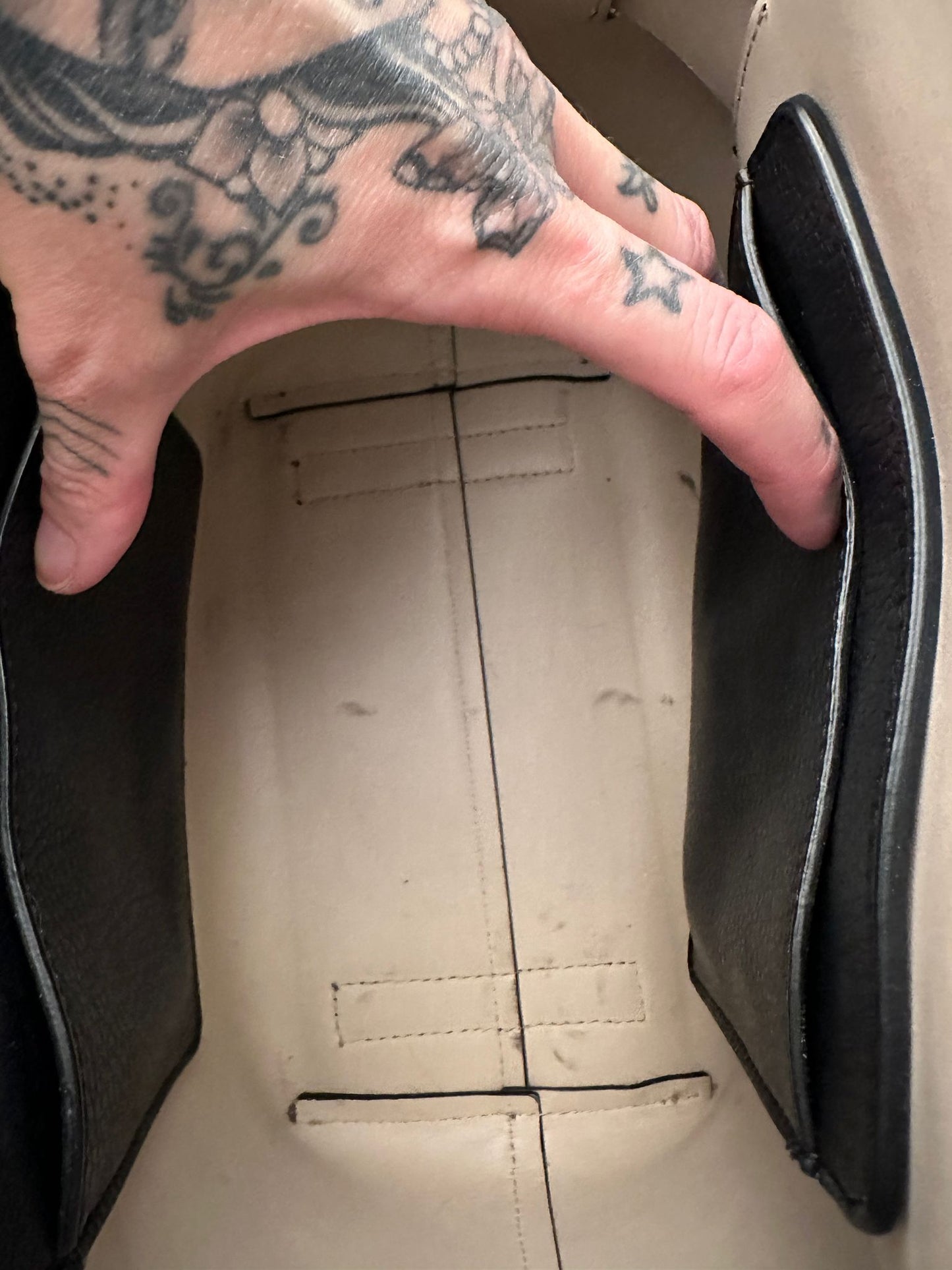 Handtasche