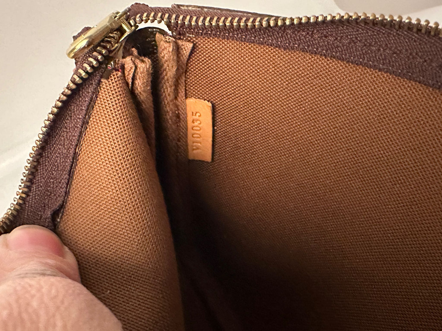Handtasche / Pochette