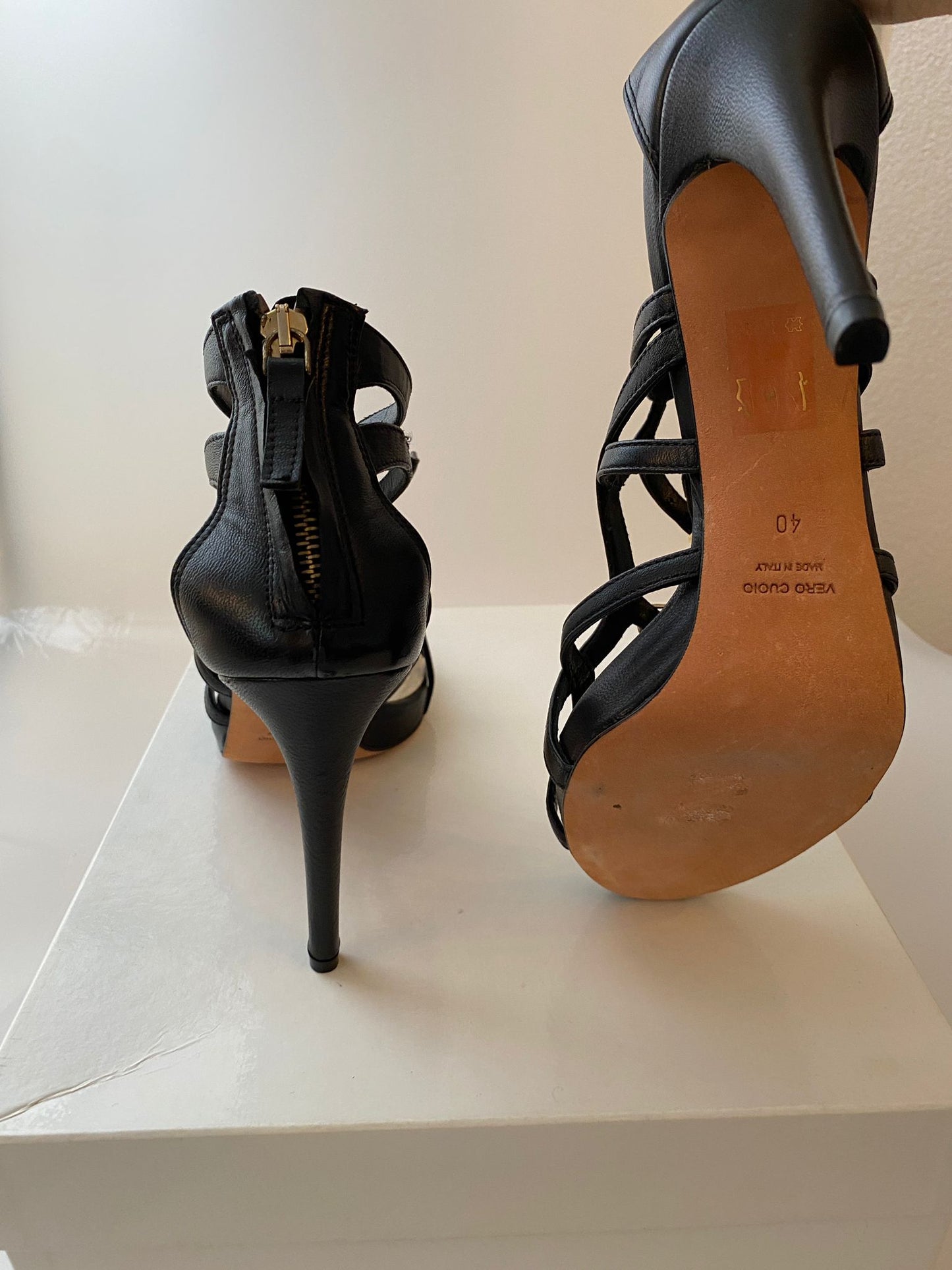 Sandalen / Pumps