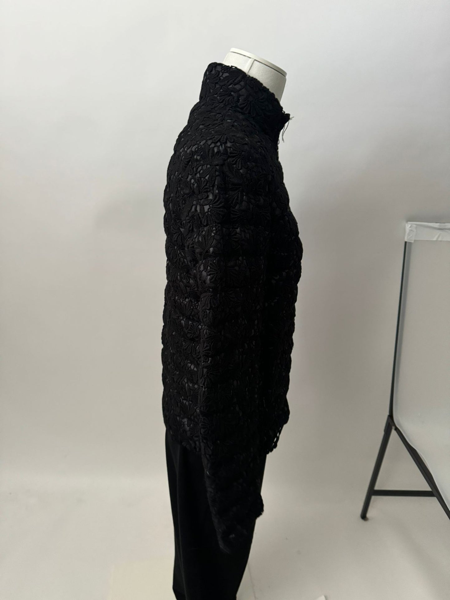Daunenjacke mit Spitzen