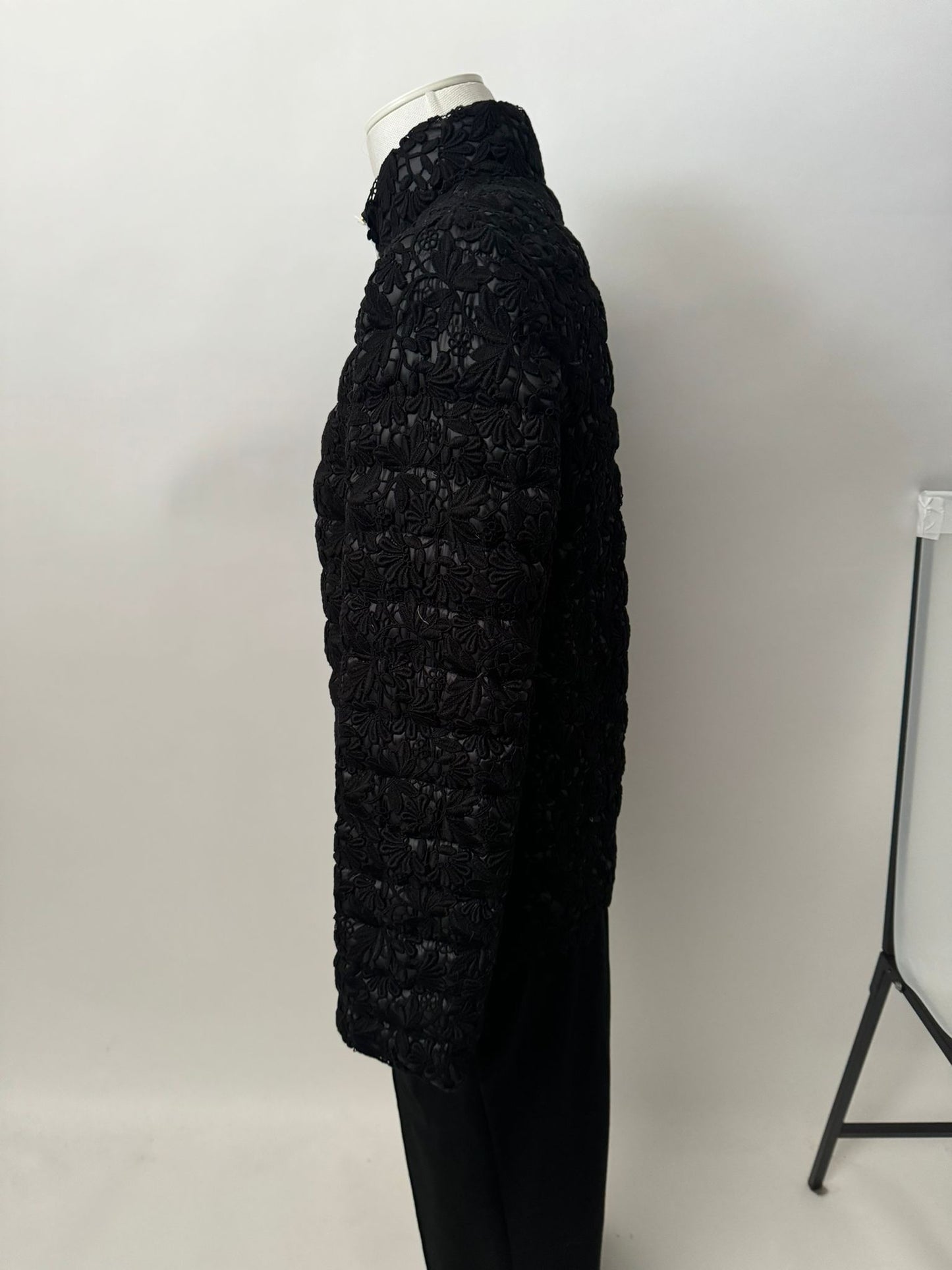 Daunenjacke mit Spitzen