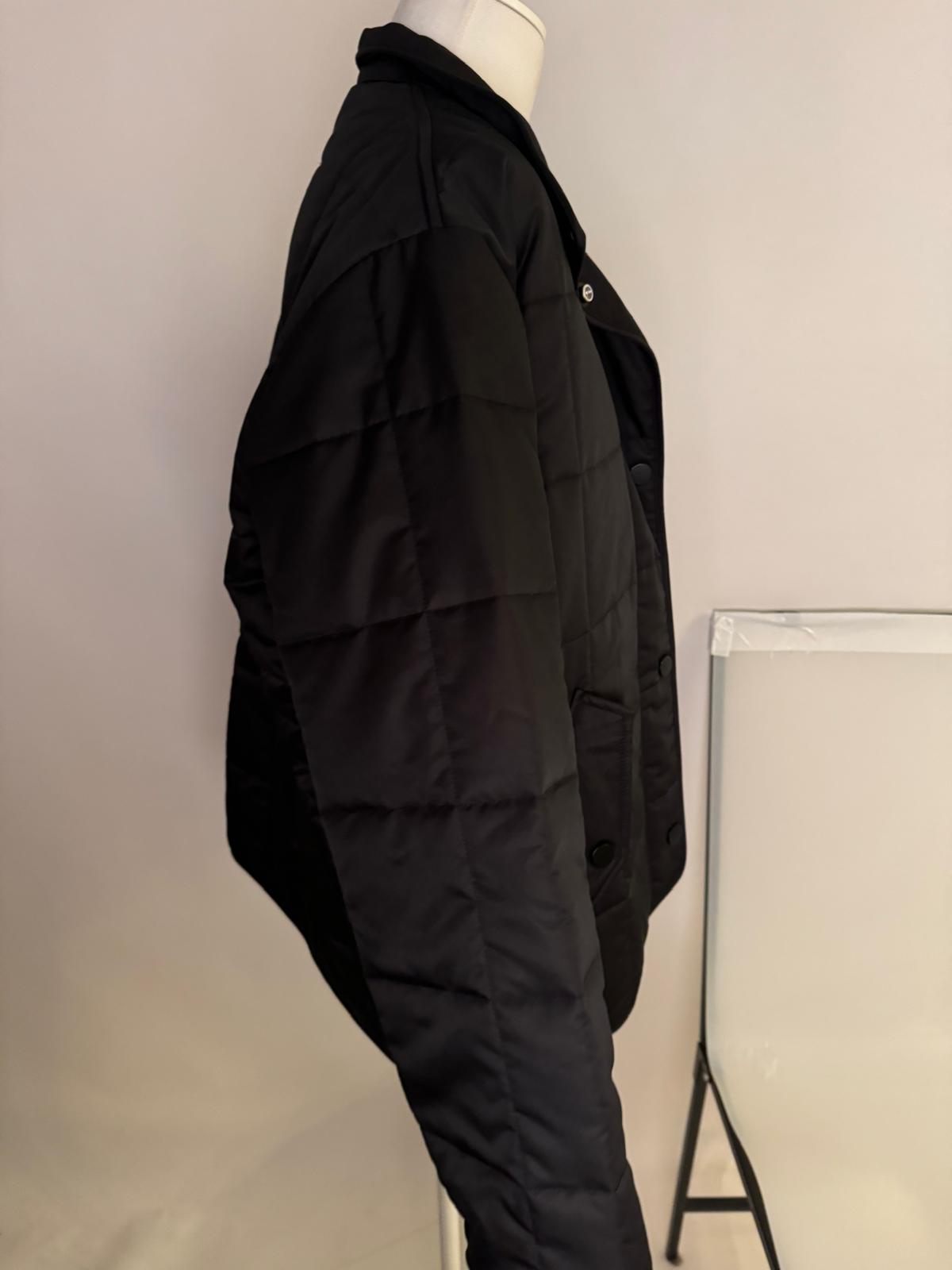Leichte Daunenjacke