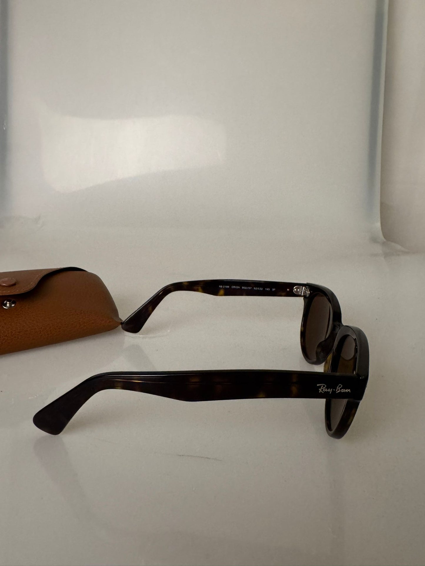 Sonnenbrille