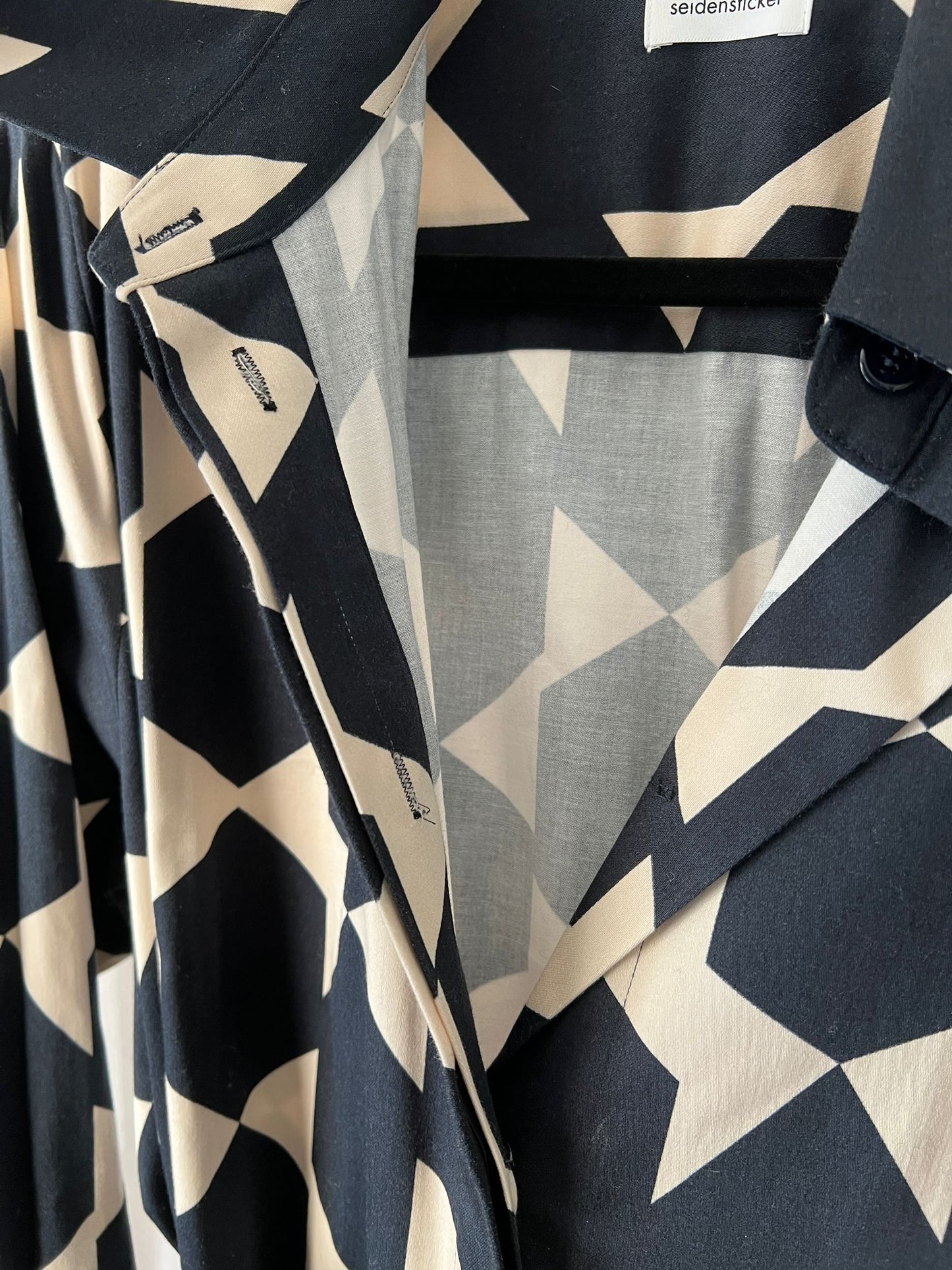 Kleid mit Gürtel