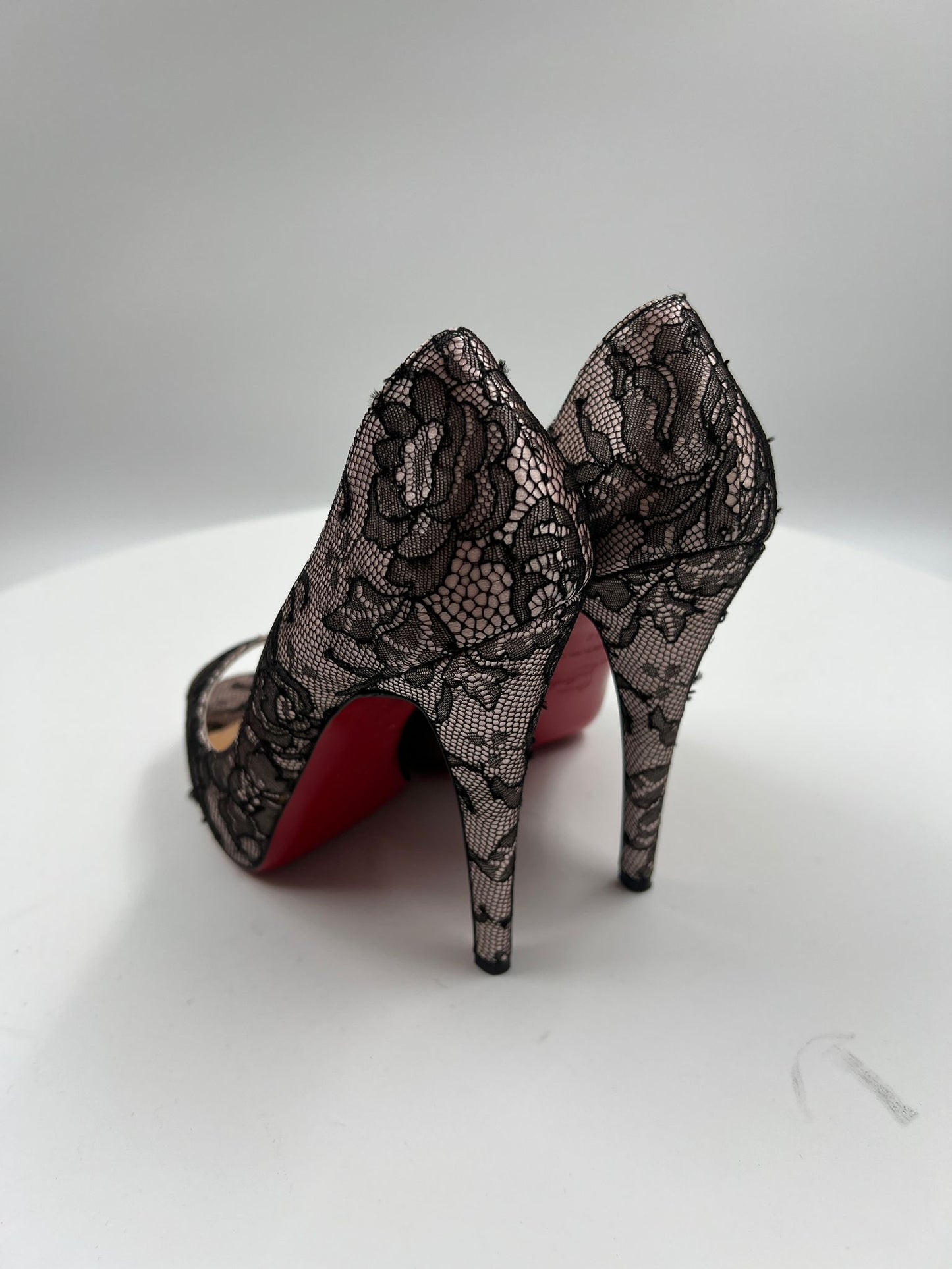 Pumps mit Spitze