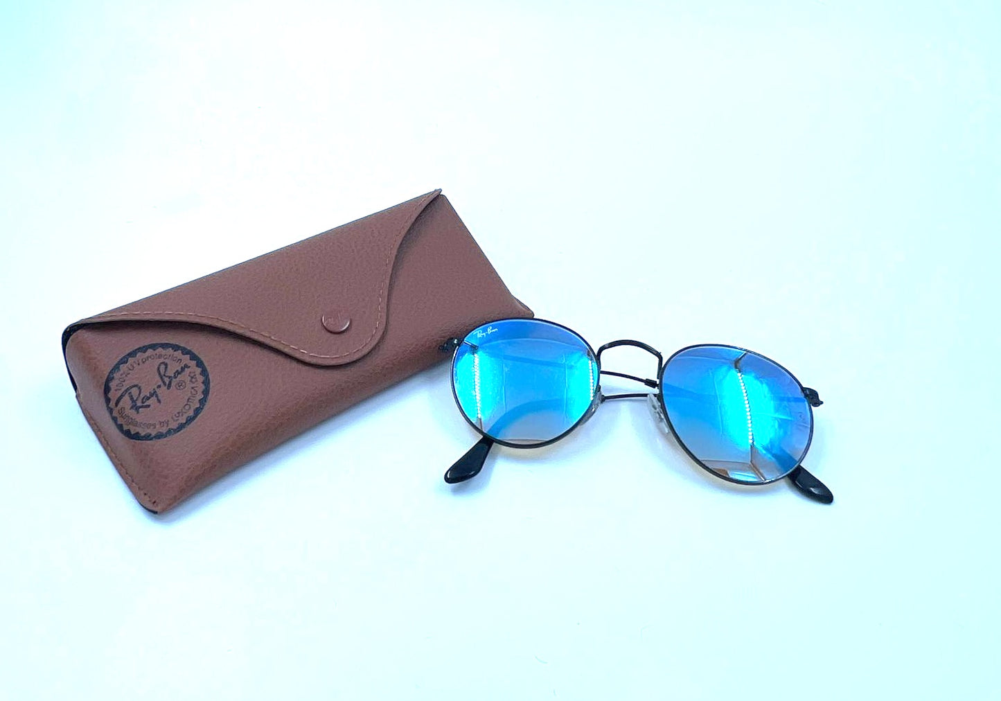 Sonnenbrille verspiegelt
