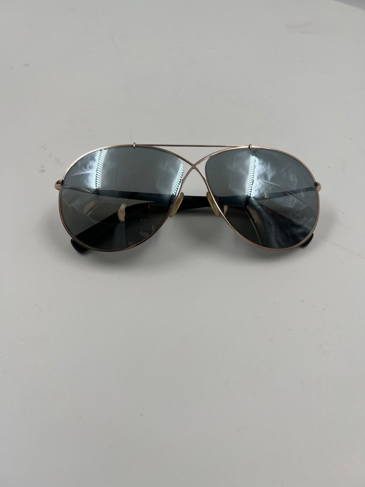 Sonnenbrille