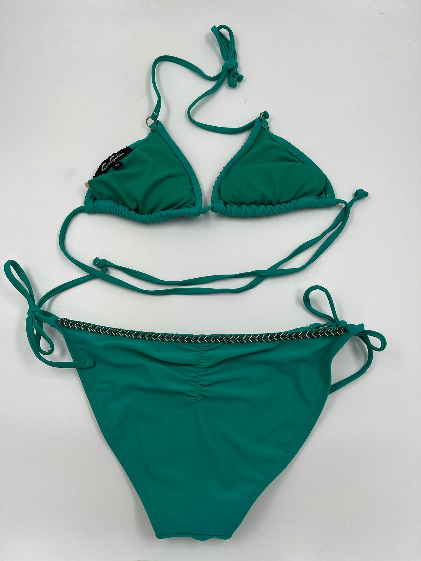 Bikini mit Perlen bestickt