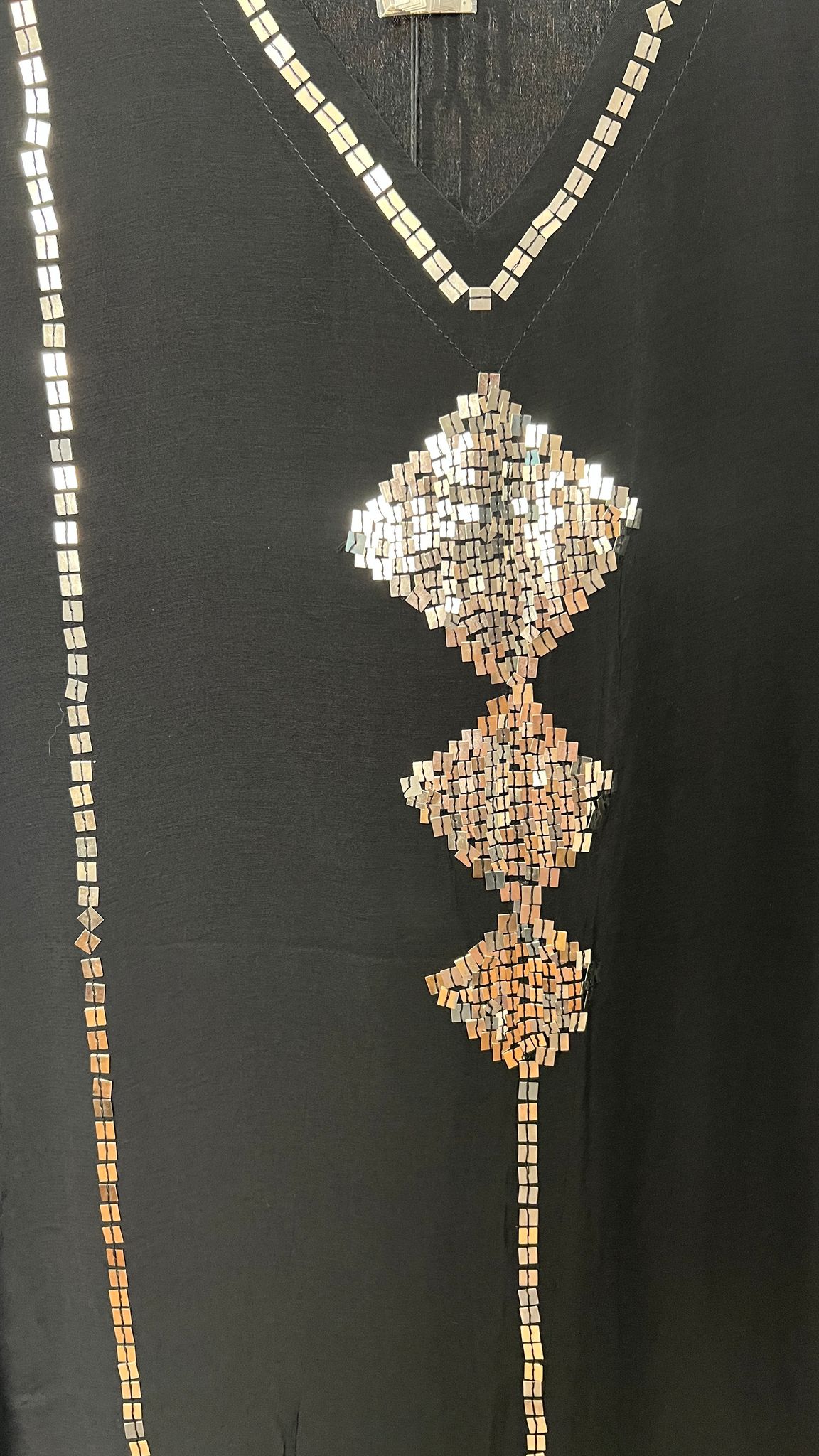 Pailletten-Kleid kurzarm mit Vierecken