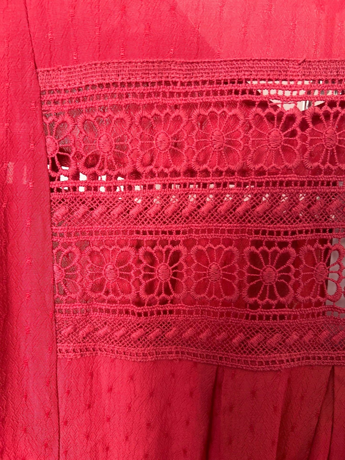 Kleid mit Spitzen-Ärmel