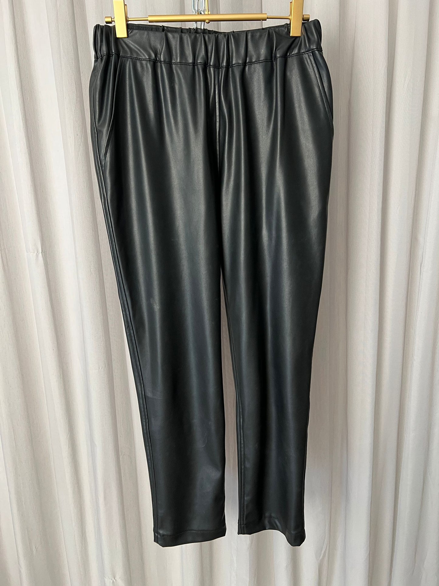 Fake Lederhose