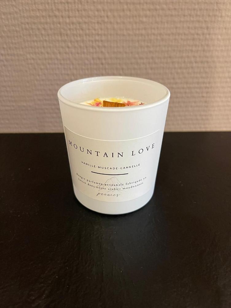 Duftkerze MOUNTAIN LOVE | klein | 160g