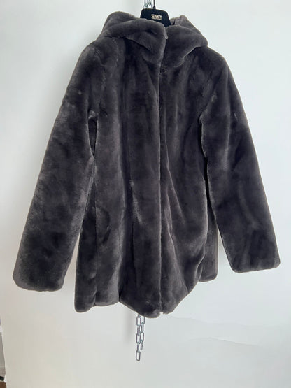 Daunenjacke reversible mit Kapuze