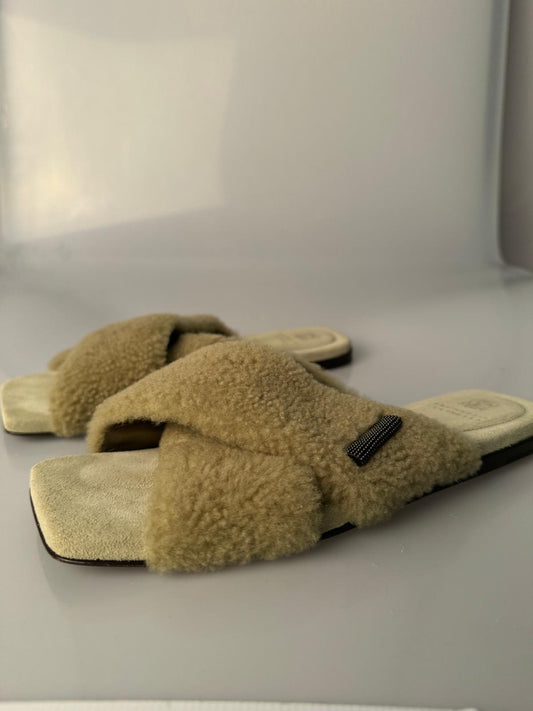Slippers