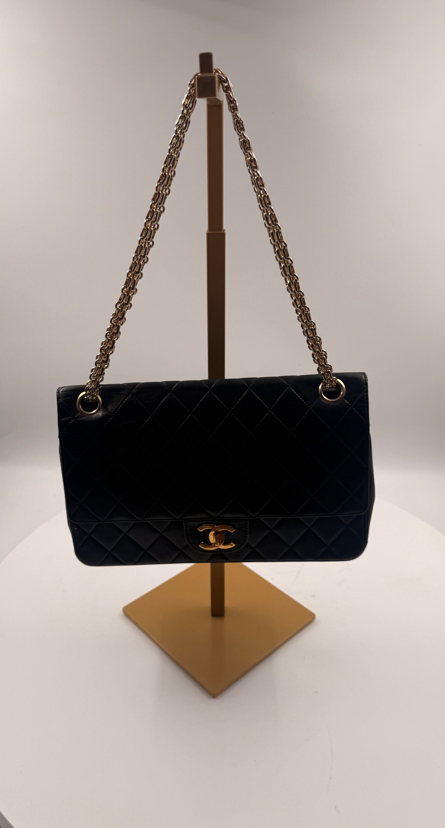 Chanel Timeless classic Double Flap Bag
