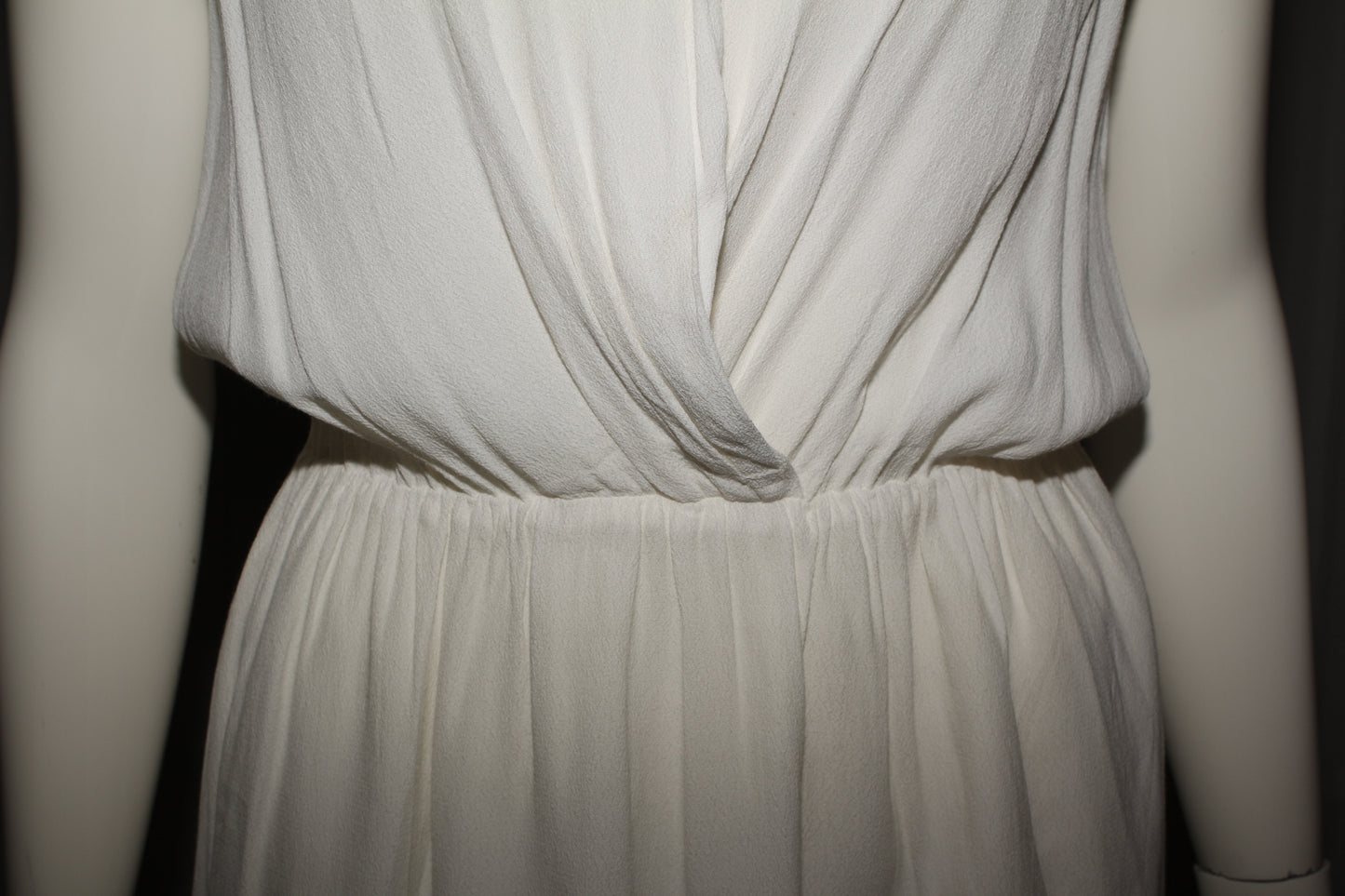 Midikleid ohne Ärmel