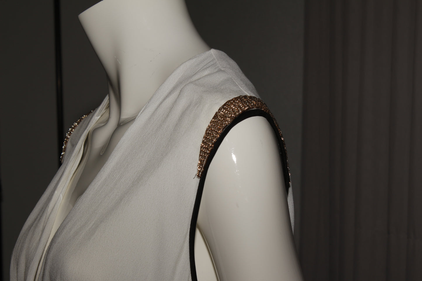 Midikleid ohne Ärmel
