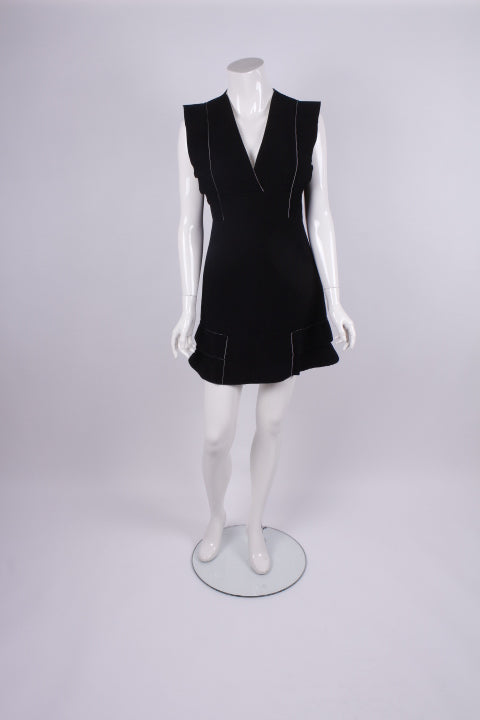 Kleid kurz ohne Ärmel
