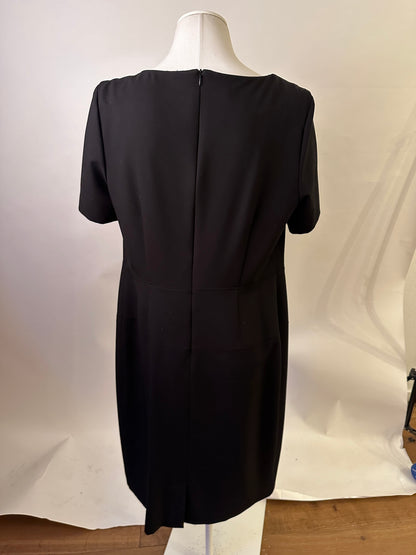 Etui-Kleid