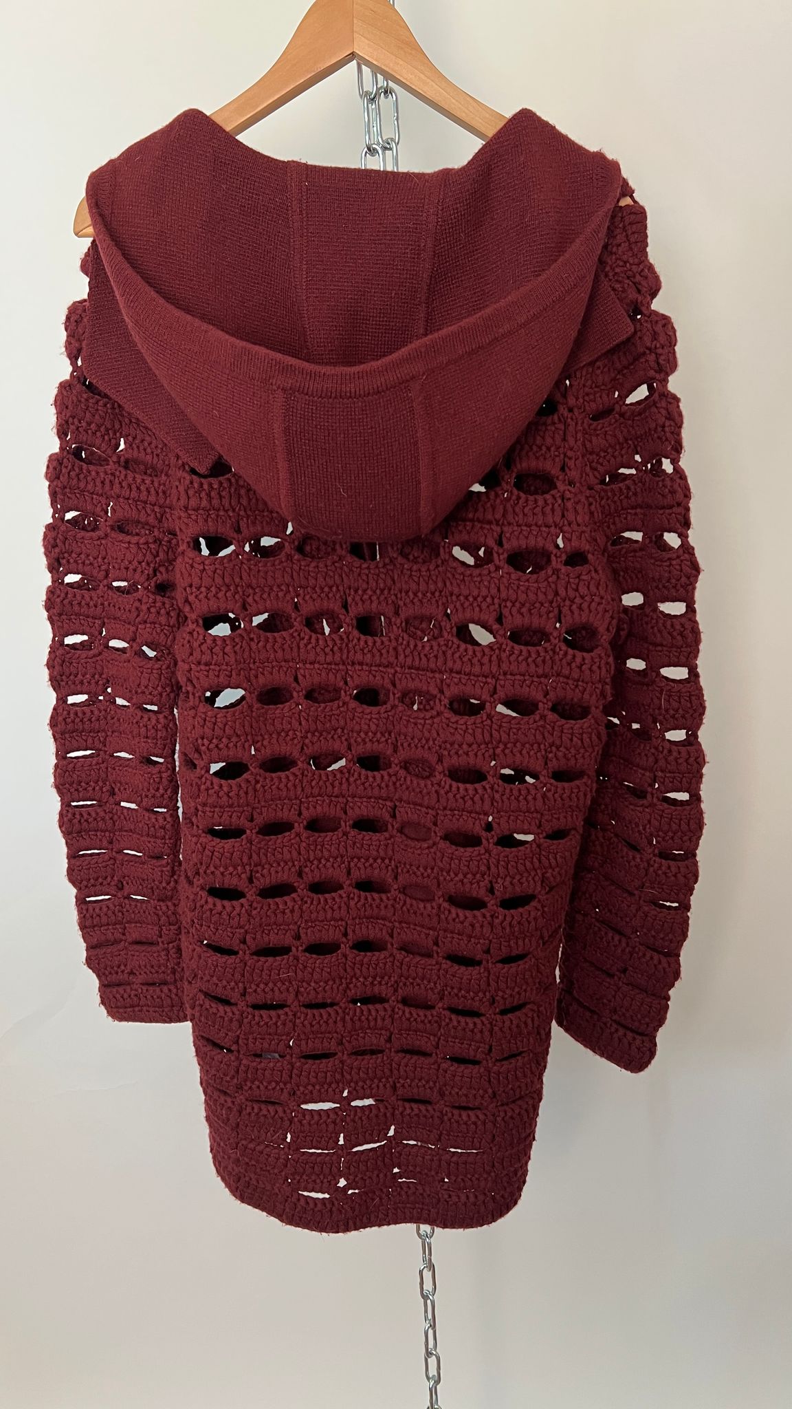 Strickjack mit Kapuze