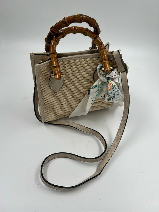 Tasche mit Bambus-Griffen