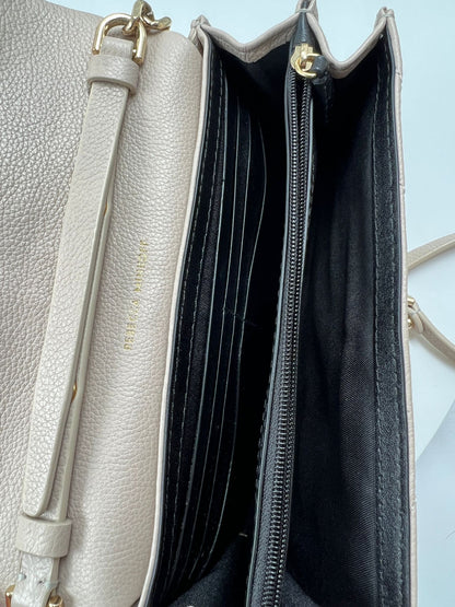 Tasche mit Schulterriemen
