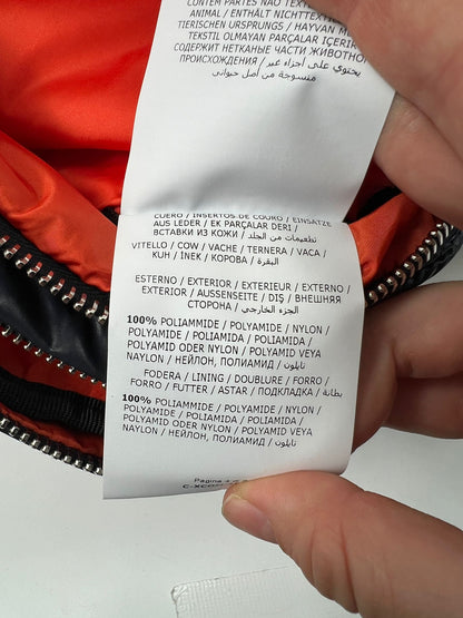 Gürtel-Tasche / Bauchtasche