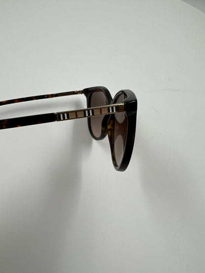 Sonnenbrille