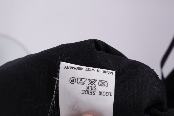 Midikleid mit Ärmeln und Pailletten