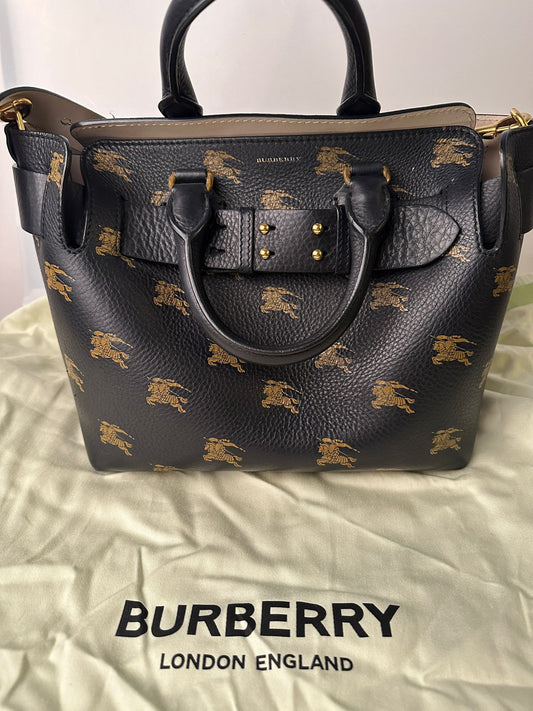 Handtasche