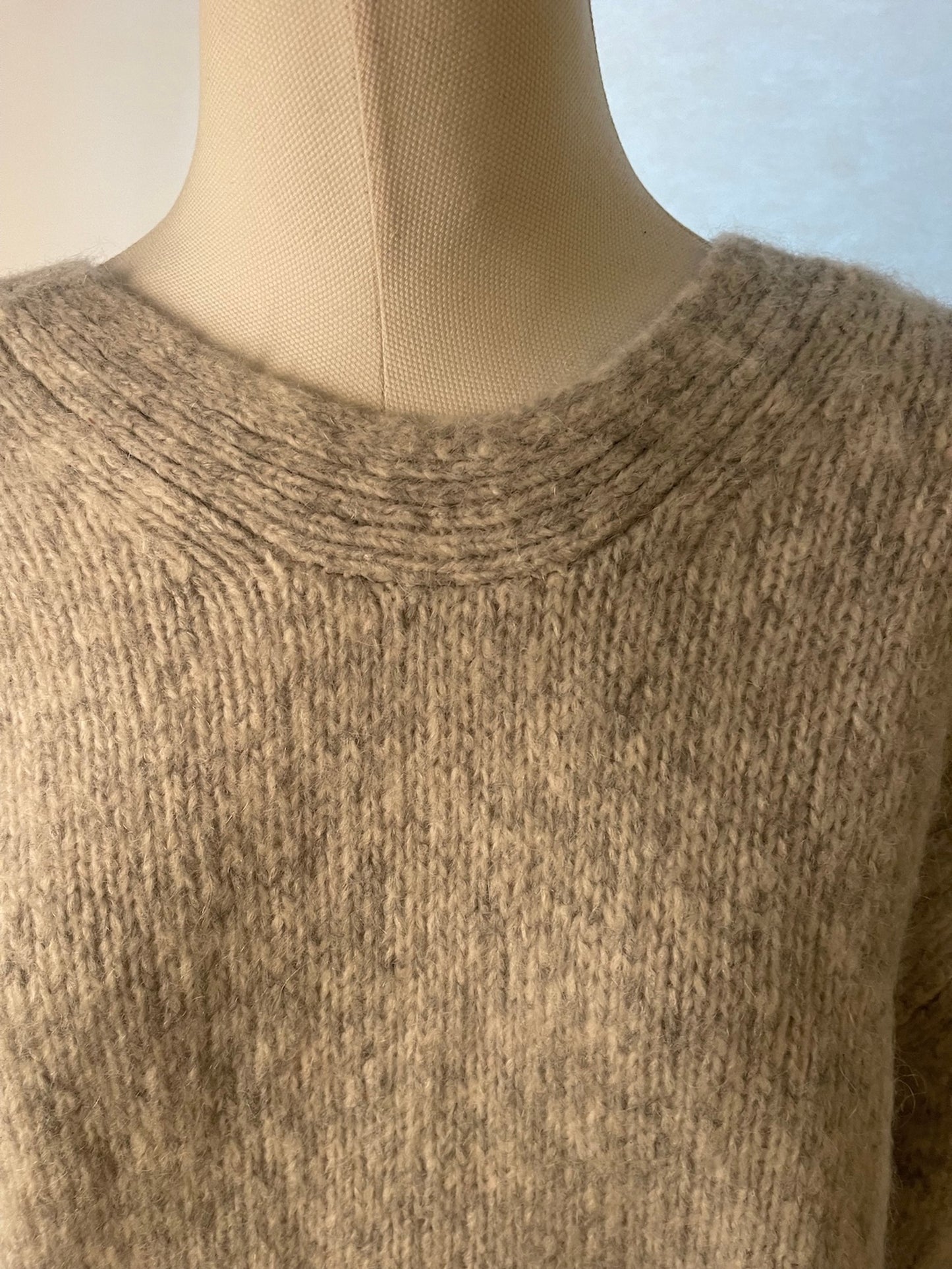 Pulli / Strickjacke