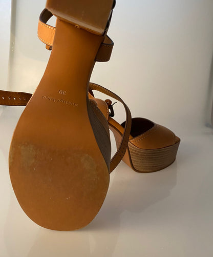Plateau Sandalen