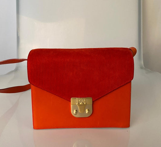 Handtasche